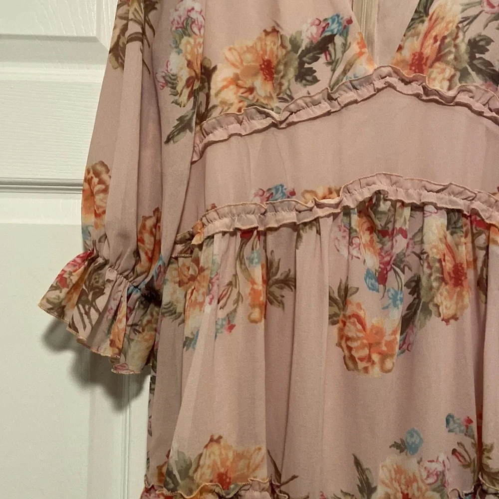 Blue B- Romantic tiered floral dress in soft pink - Picture 3 of 7